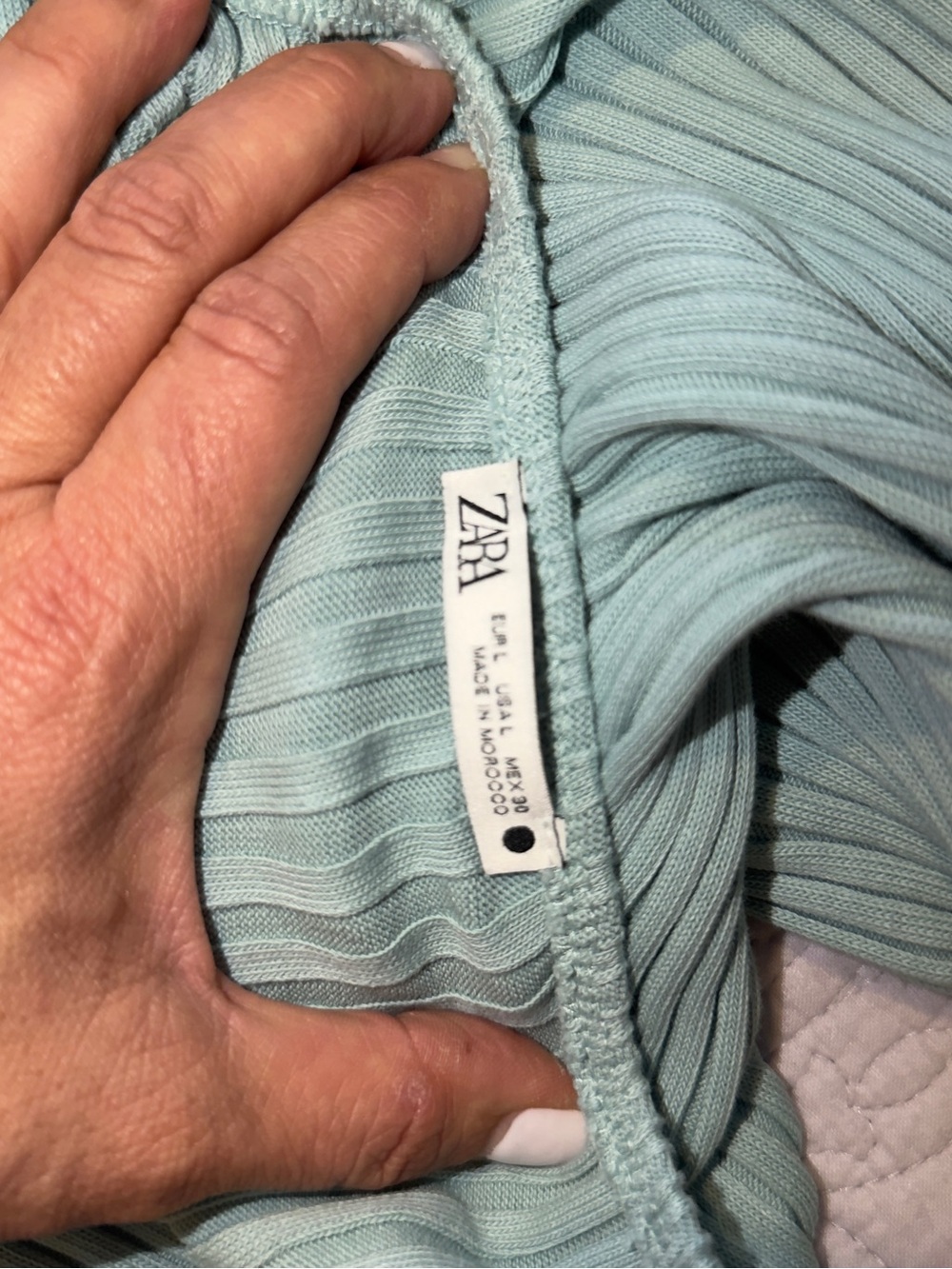 Zara size L Ribbed Mint Green Cutout Knit Dress - Picture 2 of 2